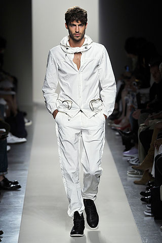 Bottega Veneta / - 2011